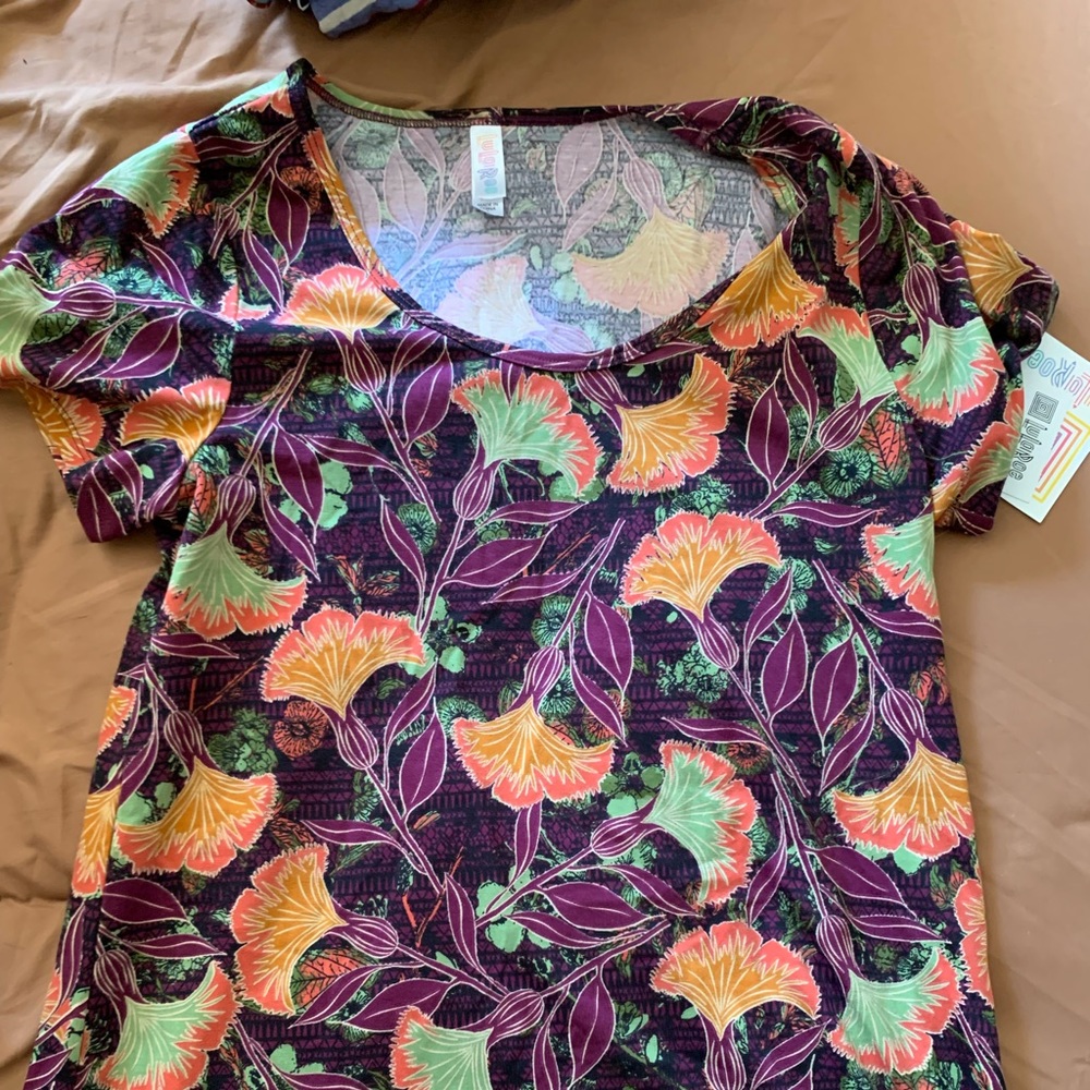LuLaRoe Shirt